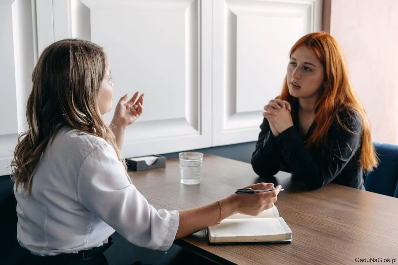 Jak rozmawiać z terapeutą? O czym warto pamiętać podczas spotkania z nim?