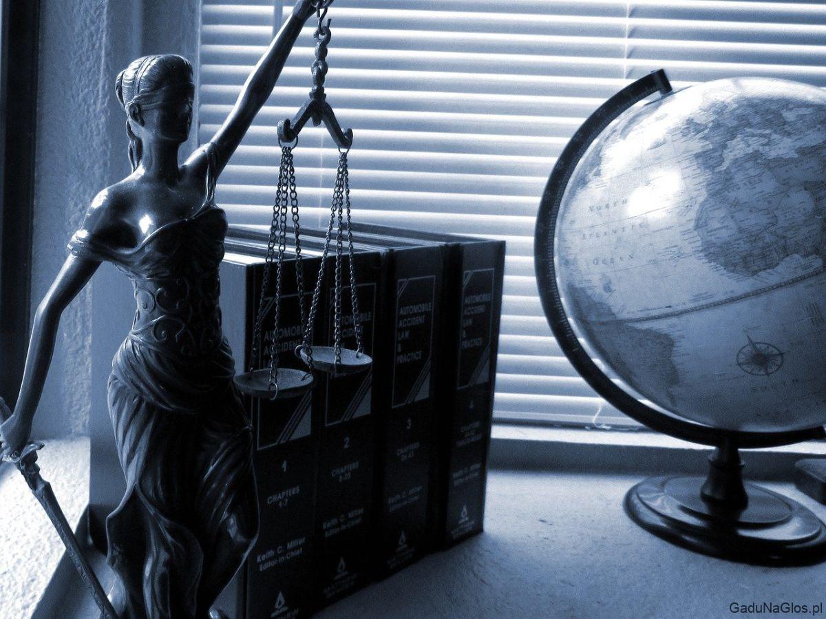 Praca w sądzie – jak zostać prawnikiem?