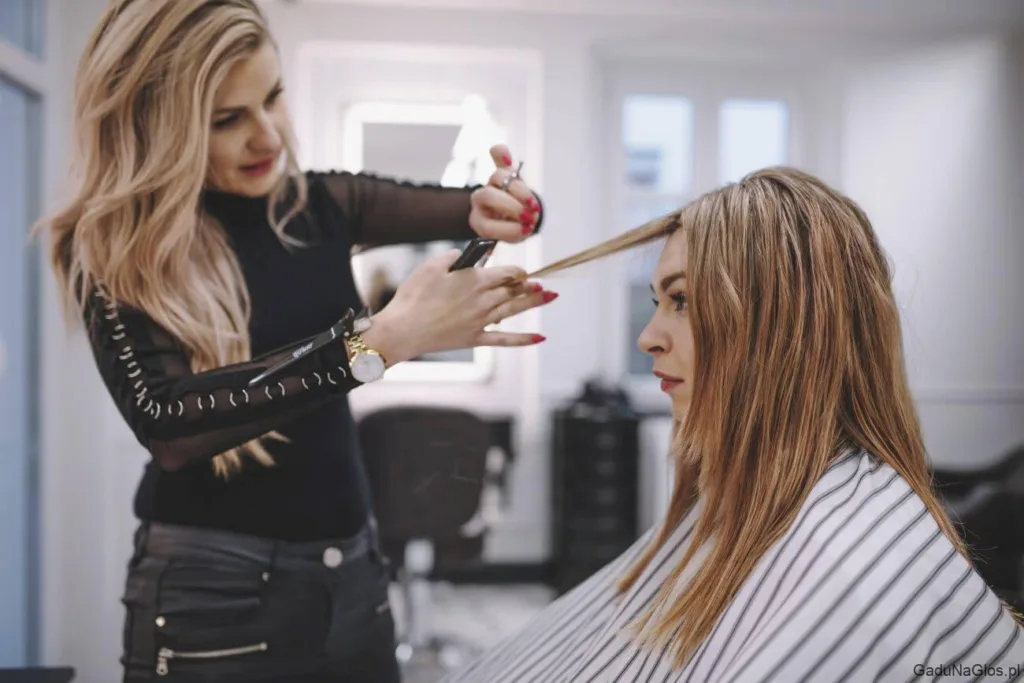 rozmowa z fryzjerem